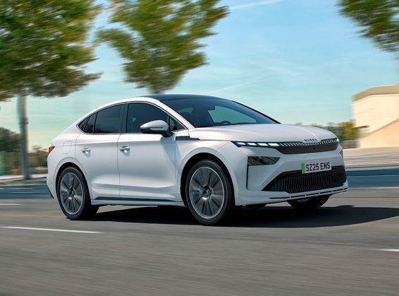Guía de eléctricos e híbridos de ŠKODA 2025